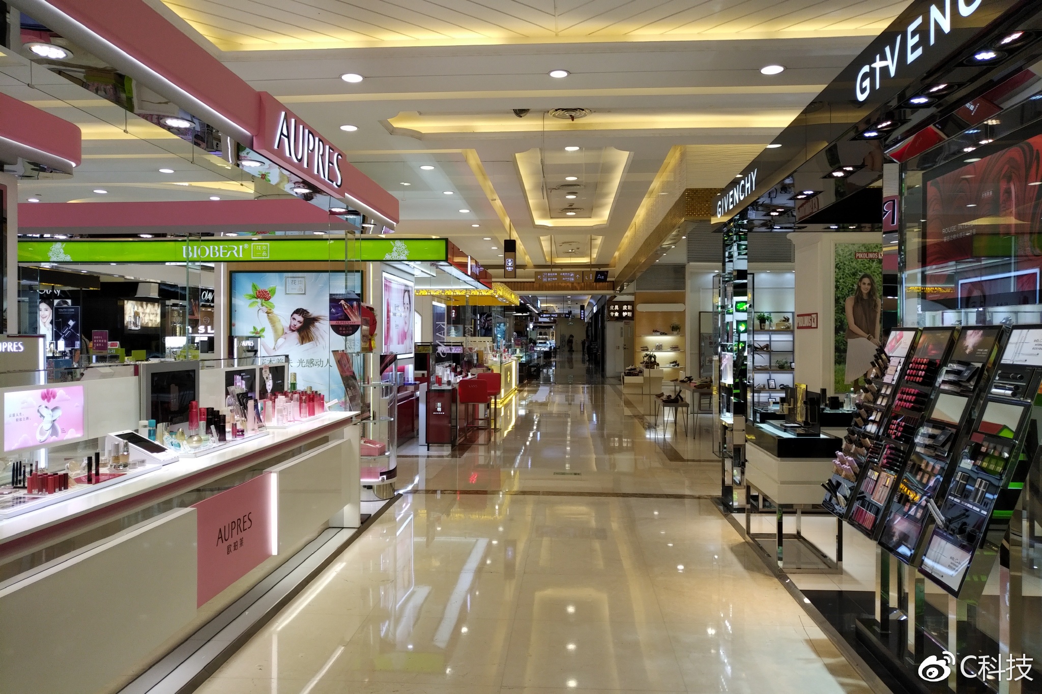 黑莓keyone国行版正式发布,全键盘真情怀黑莓keyone上手体验