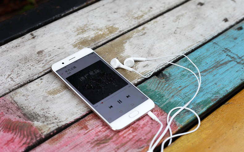 A77综合评测:美貌与性能完美结合的均衡之作