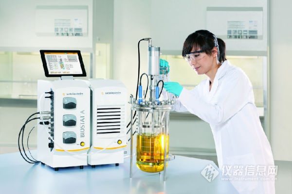 雅诗兰黛esteelauder补水,esteelauder是什么牌子