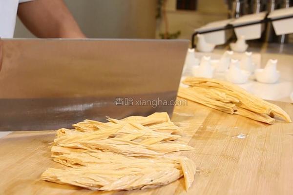 木耳怎样做才不会中毒,木耳怎么做都好吃