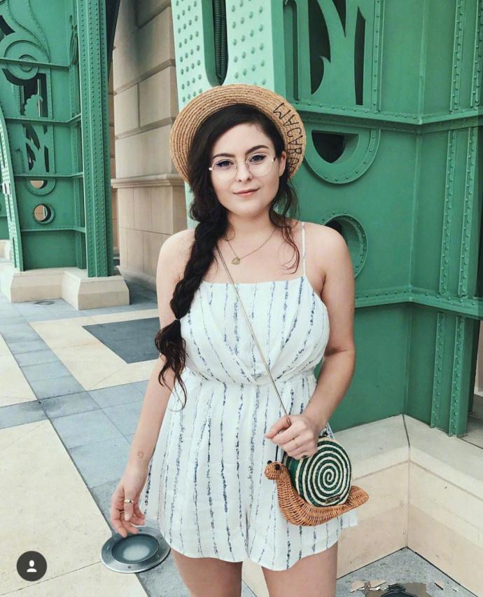 胖MM的完美搭配示范,打造气质女神范soeasy!