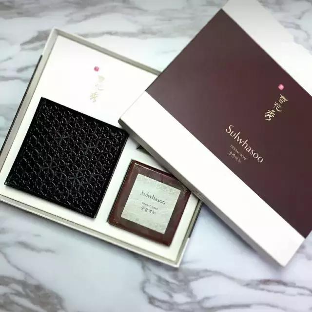 夏日高温怎么护肤最好用,40度的桑拿天气