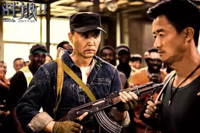 《战狼2》上映13天、狂揽34亿！那么，吴京能分到多少钱？