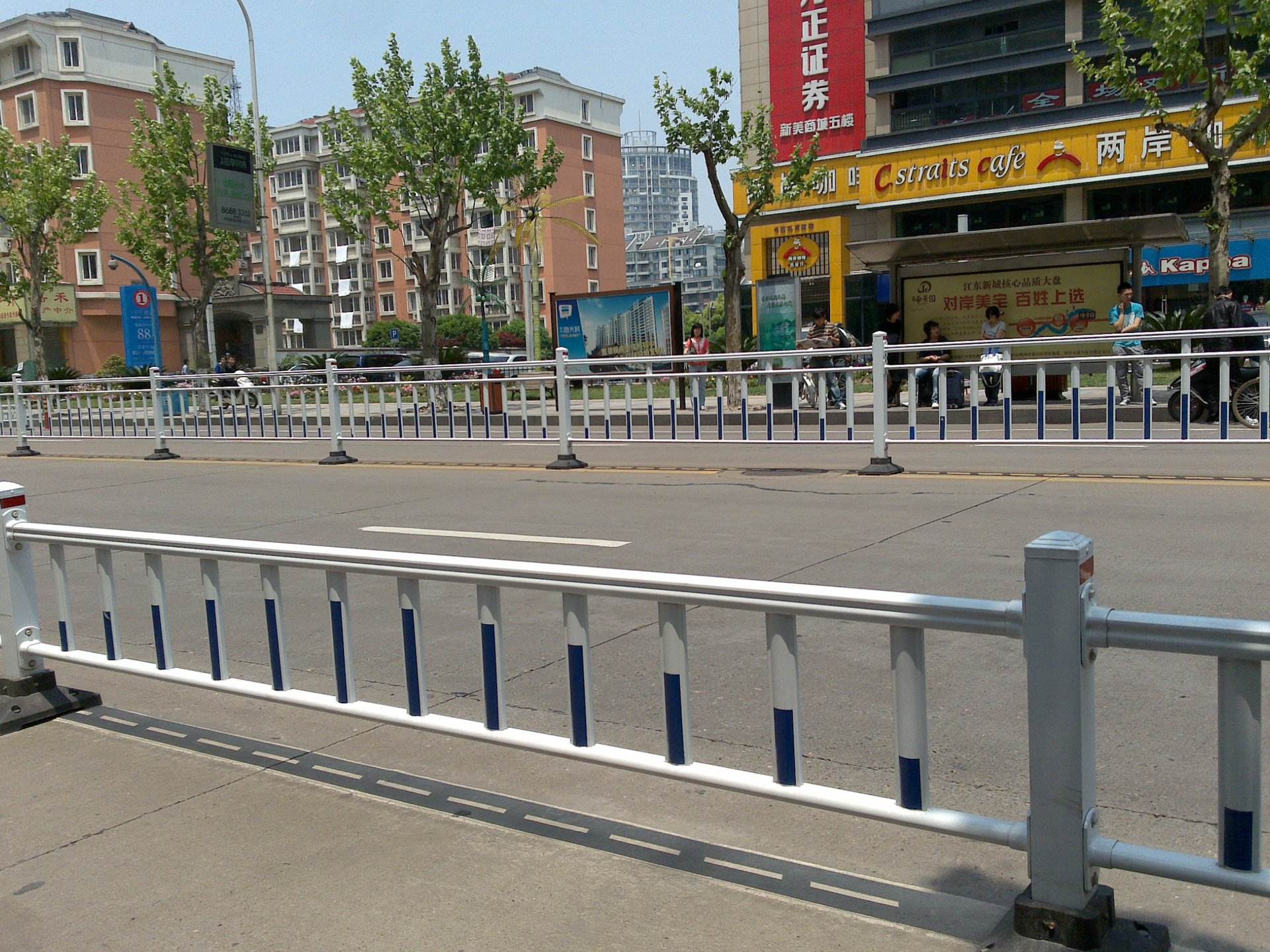 市政道路护栏热镀锌,喷塑市政护栏