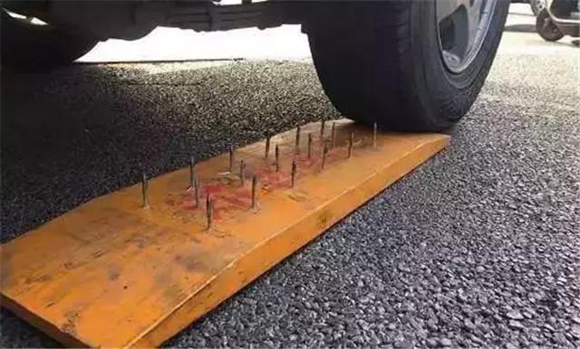 国产车垃圾？这些吉利斯世界纪录都是国产创造的！