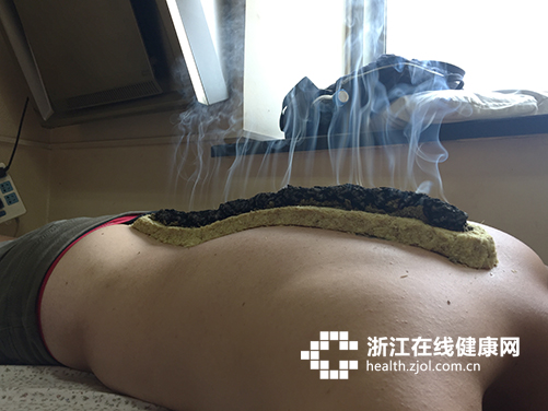 脊柱冒烟了怎么办,脊柱发烫大腿根发胀