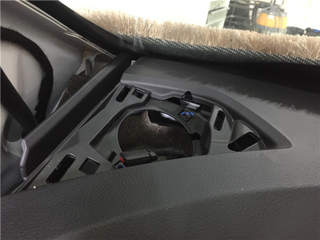 雪佛兰科鲁兹汽车音响改装家用,雪佛兰科鲁兹09顶配全车喇叭升级