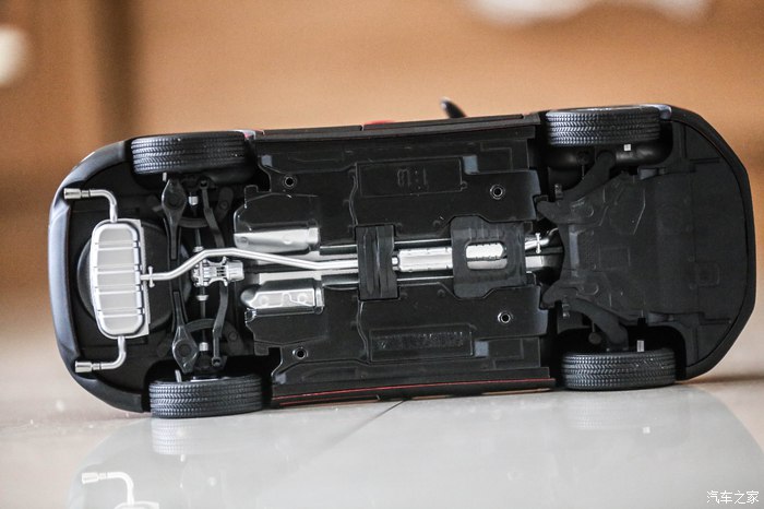 新款马自达cx-4车模型,马自达cx-4后备箱细节图