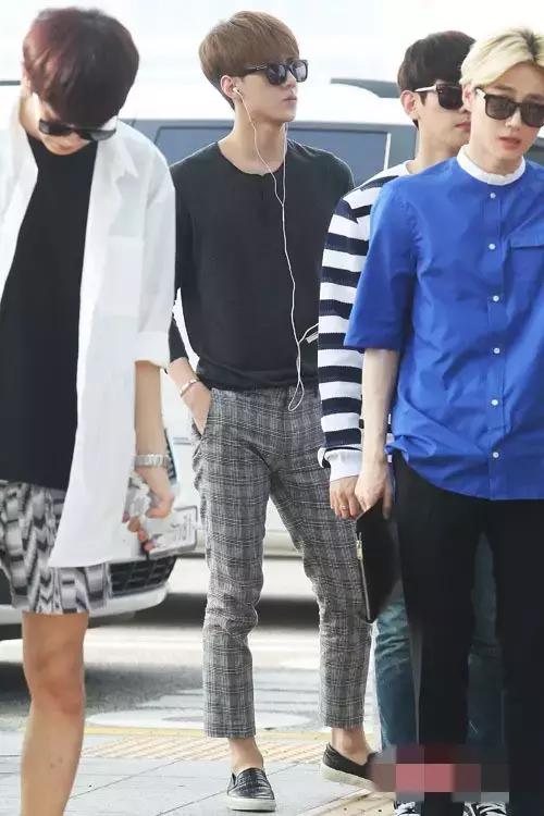 有钱了有钱了，我都不知道怎么花！此处应该艾特EXO