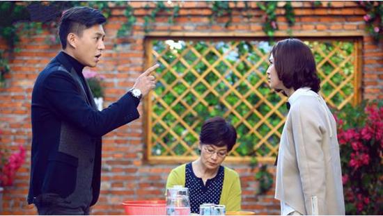 我们的爱靳东离婚,我们的爱靳东结婚第几集出现