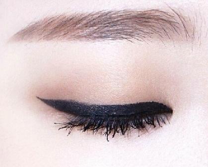 单眼皮日常眼妆教程又大又干净,单眼皮画眼妆怎么画简单精致