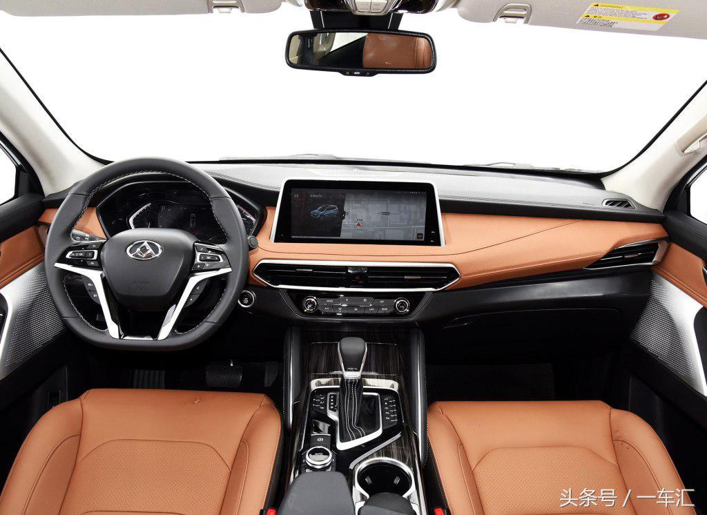 面对这车长城不淡定了:就是皮卡换个壳,谁给的胆卖20多万!