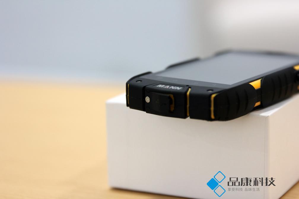 mannzug3s三防手机评测,3s三防手机