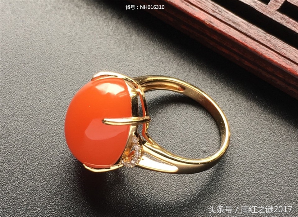 大气轻奢祖母绿戒指,法式轻奢八芒星戒指