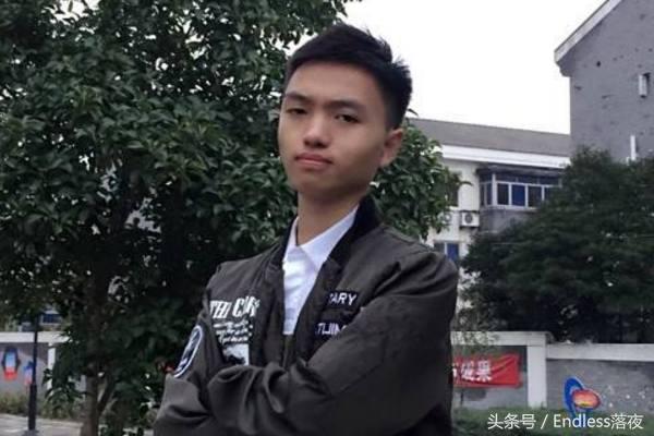 锐雯谁出名,现版本锐雯有多弱