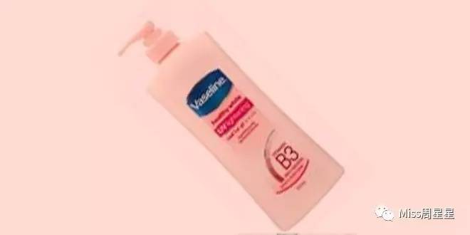 神奇！夏天去海岛晒成炭也能白回来，全靠这些美白身体乳！