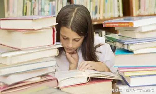 一百个句子记住3500个单词,30天快速记住3500个单词