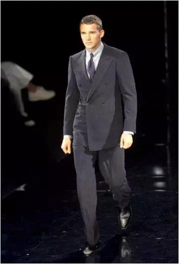 世界女装奢侈品品牌有哪些,世界顶级奢侈品男士服装