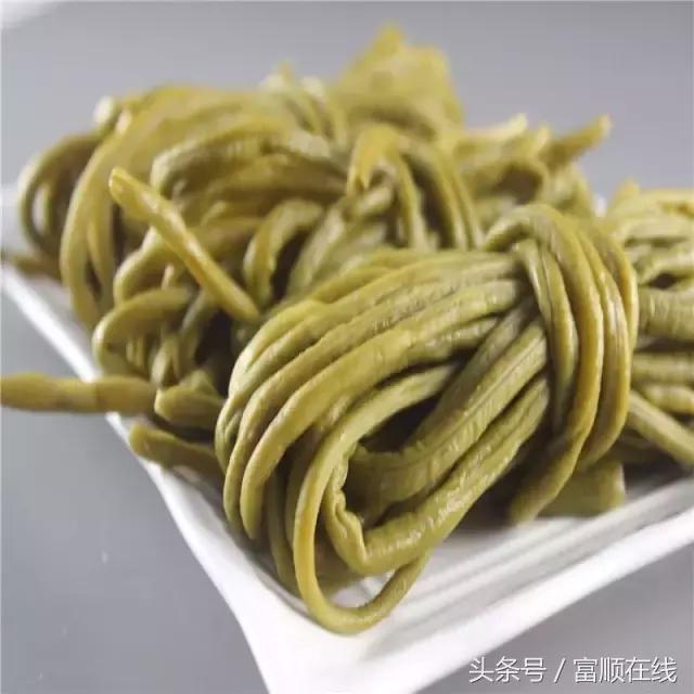 湖南人做的酸豇豆是怎么做的,益阳酸豇豆的制作方法