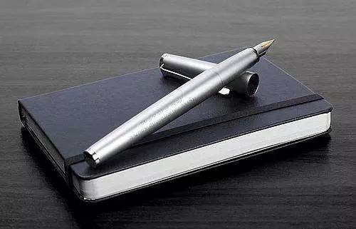 lamy钢笔黄鸭,lamy钢笔广告