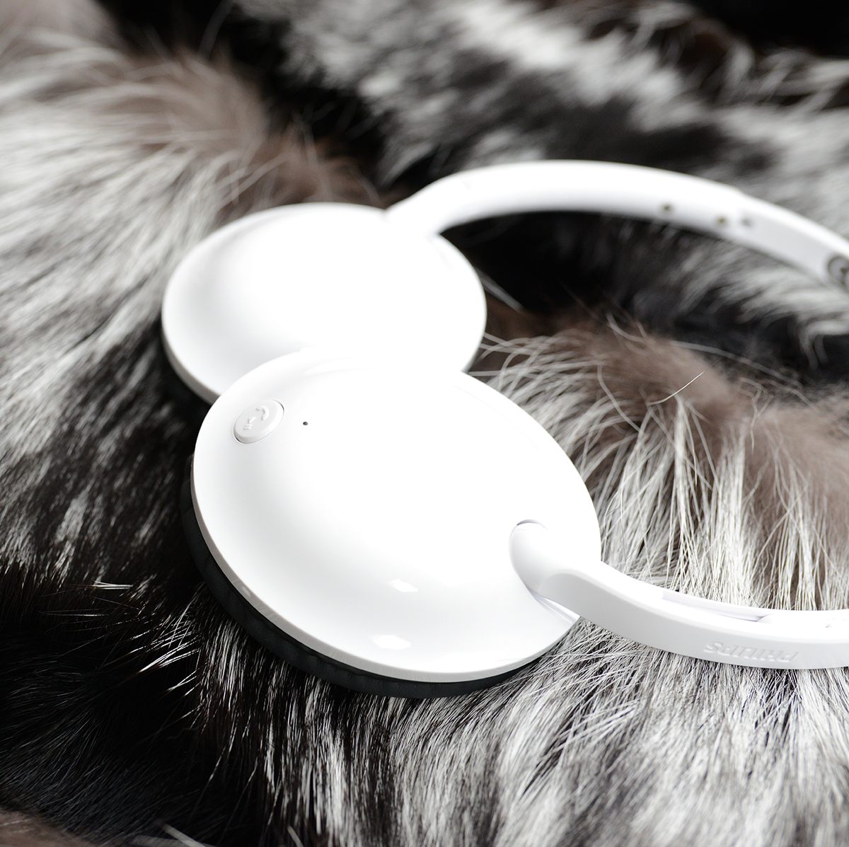 椋炲埄娴hb4405鑰虫満,椋炲埄娴hb4405