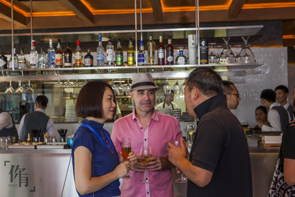 错过了NEEU夏日艺术季酒会？我来告诉你他们玩了些什么