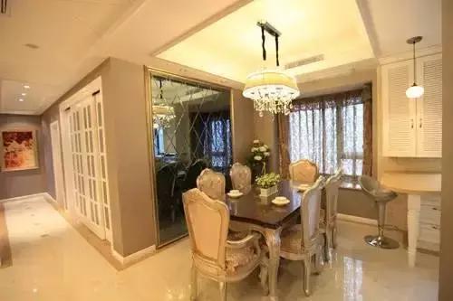 现代家居风水家中镜子摆在这些位置，财旺运旺健康身体棒！