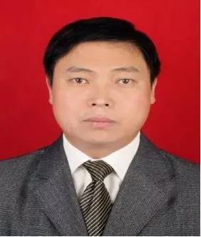 词风雅韵-冯振宇｜十里荷塘菡萏香一河碧水秀波光