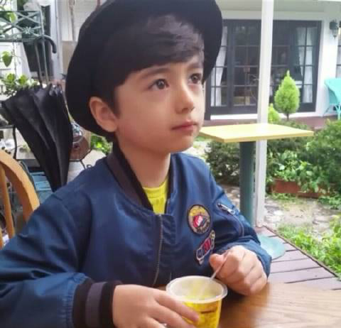 徐列弗图片,韩国混血童模徐列弗