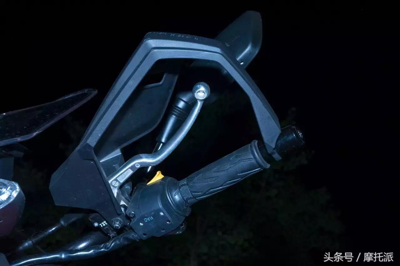 2019款豪爵铃木dl250测评,2024款豪爵铃木dl250有abs吗