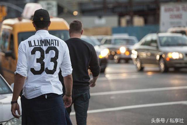 最近最潮的足球衣,为什么现在的足球服都是短袖