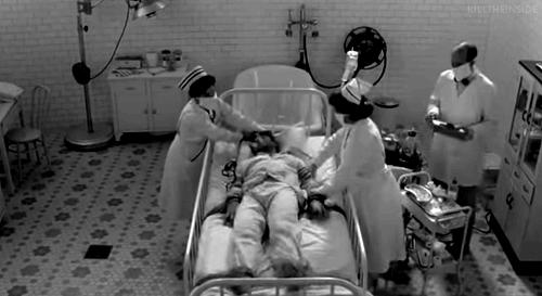 18岁男孩进“校”戒网瘾死亡,家长称遗体多处内外伤