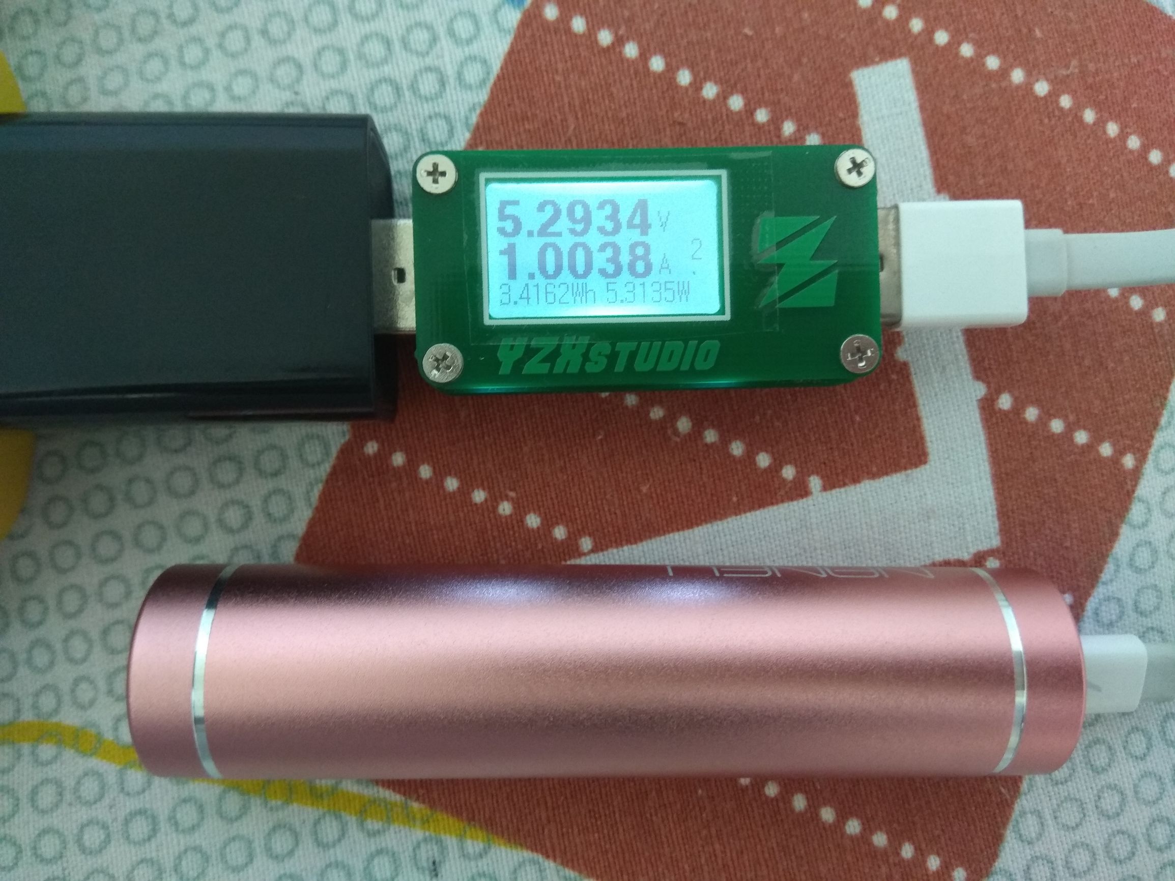 目前口碑最好的充电宝南孚,南孚充电宝1000000超大容量