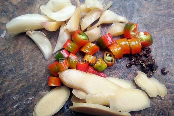 木耳怎样做才不会中毒,木耳怎么做都好吃