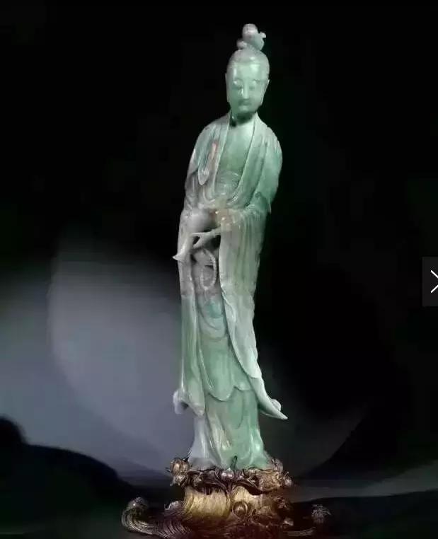 富豪花一亿买赝品意外赚10亿视频,上千万老坑帝王绿翡翠观音