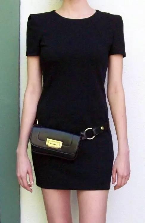 你花1000块买的包，背上却像卖菜的