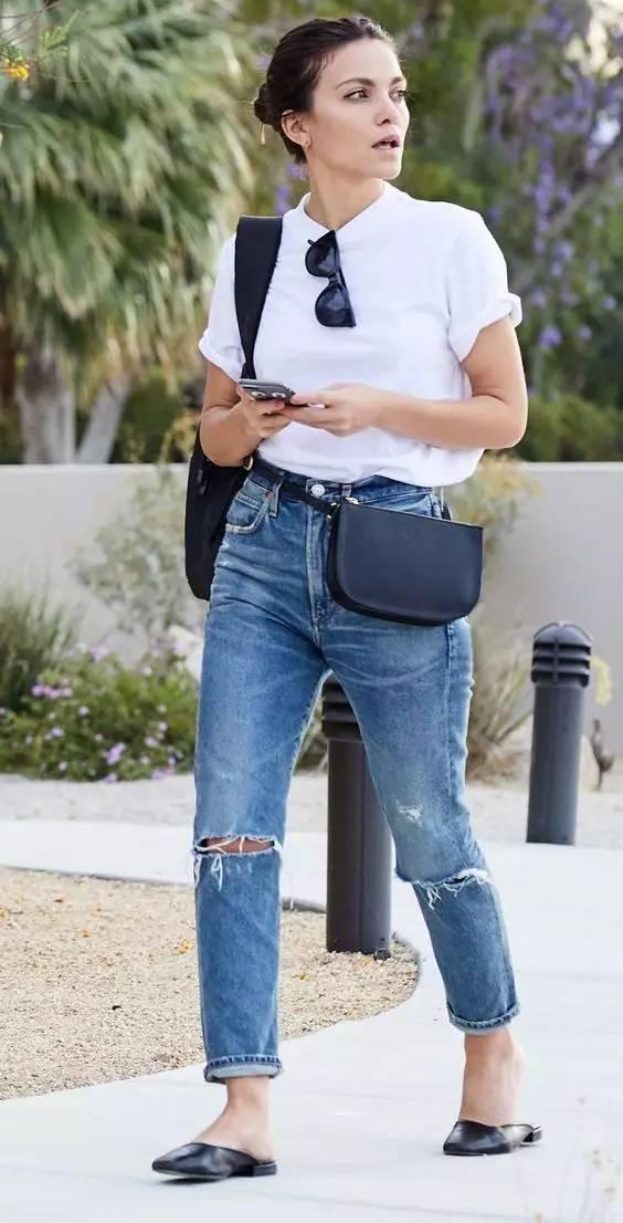 你花1000块买的包，背上却像卖菜的