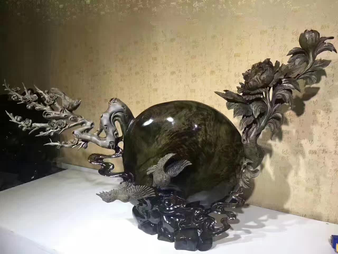 河里发现乌木,水中发现乌木