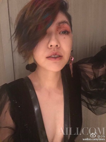 小s彩虹妆容,小s复古妆容