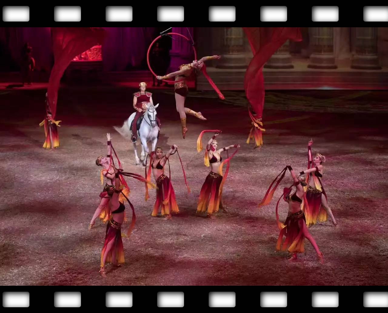 鸟巢见，魔幻巨制现场版电影，马秀特洛伊，堪比战狼2