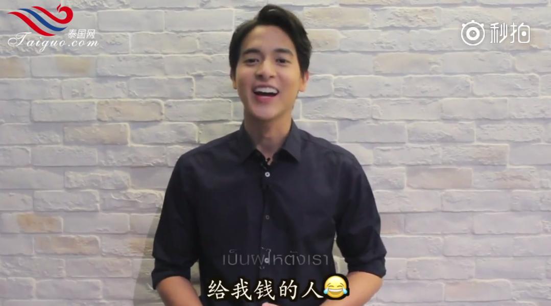 泰国母亲节，来看看泰星与母亲的有爱照片吧！