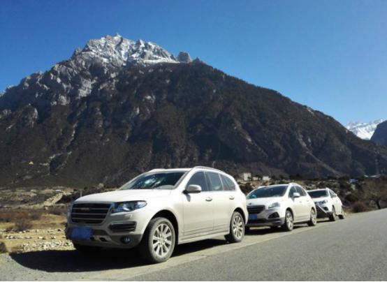 3位H8老车主试驾完新H8后，集体给了一个你意想不到的答案