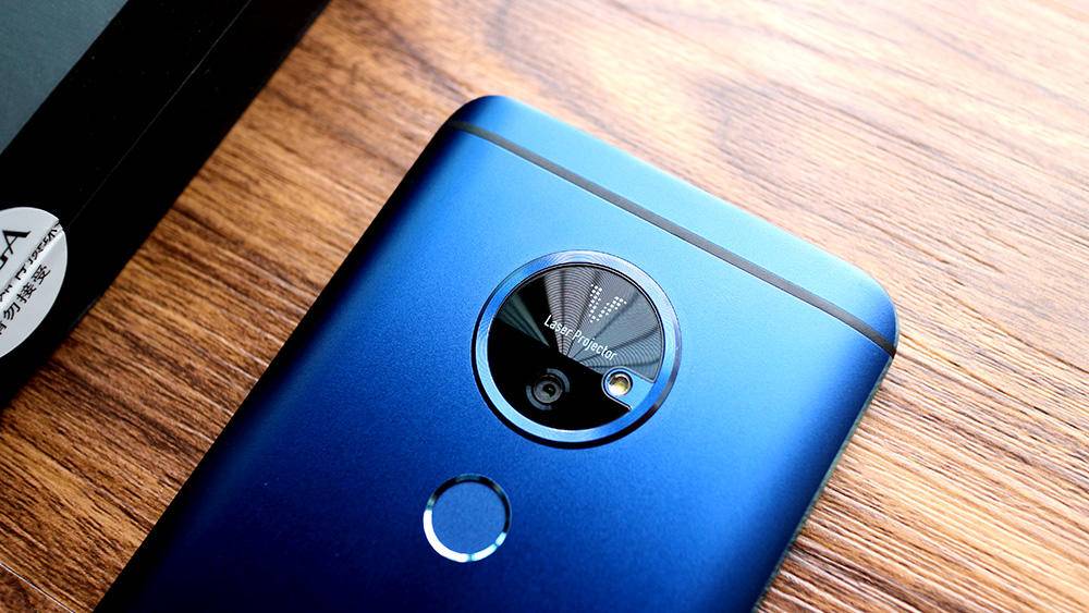 青橙vogav激光投影手机多少钱,青橙voga激光投影手机一体机