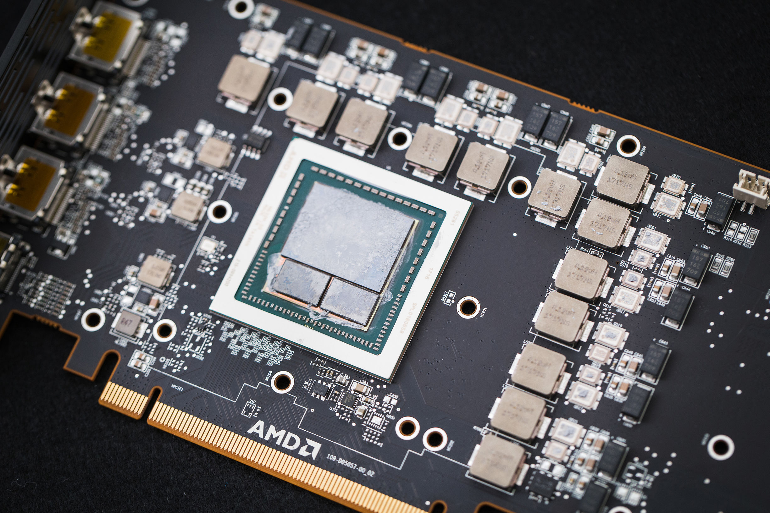 radeonvega10显卡怎么样,radeonvega11graphics显卡怎么样