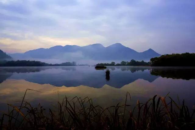 北纬30°神秘之境，在高山草甸、追逐鹿群，这里美的像天堂！