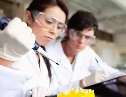 品牌案例|900m²癌症新疗法高科技企业办公室设计