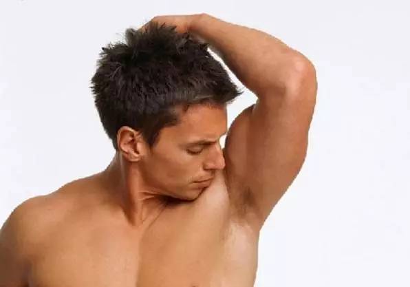 怎么去除汗臭最有效方法,有汗臭怎么办如何去除汗臭呢