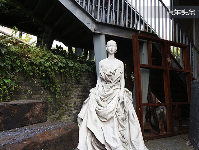 在寻找爱的旅途上有名爵ZS陪着你｜正好你来，恰好我在