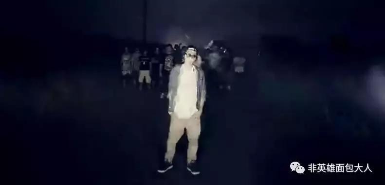 蛋堡中国有嘻哈踢馆视频艾福杰尼,2017年中国有嘻哈蛋堡参加了吗