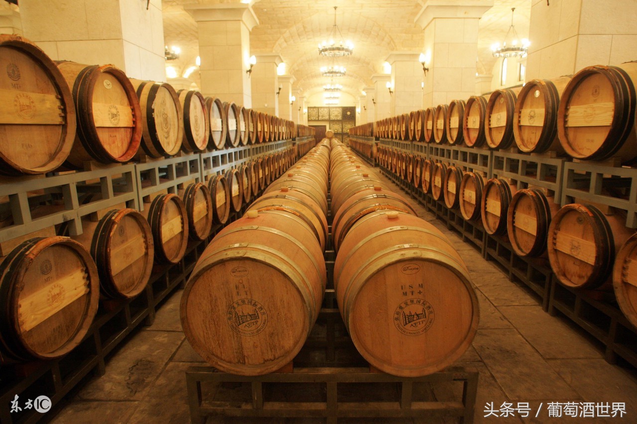 东义路法国白马酒庄,白马酒庄与拉菲酒庄